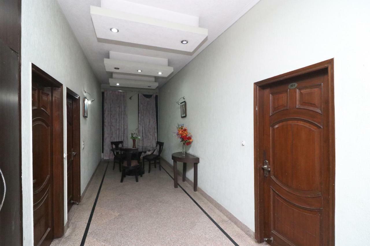 Oyo 24672 Bharat Guest House Delhi  Exterior photo
